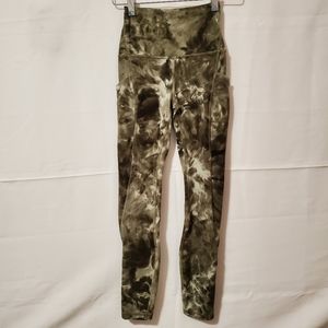 🛍 LULULEMO MARBLE PRINT WOMENS ATHLETIC PANTS - GREEN